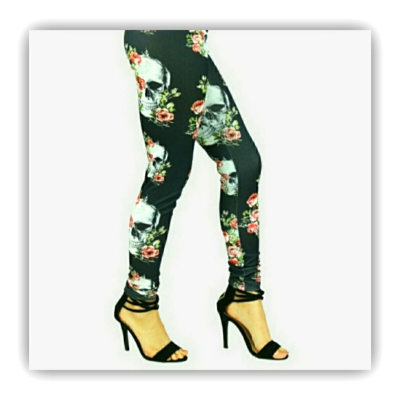 💀SKULL LEGGINGS - Picture 2 of 4